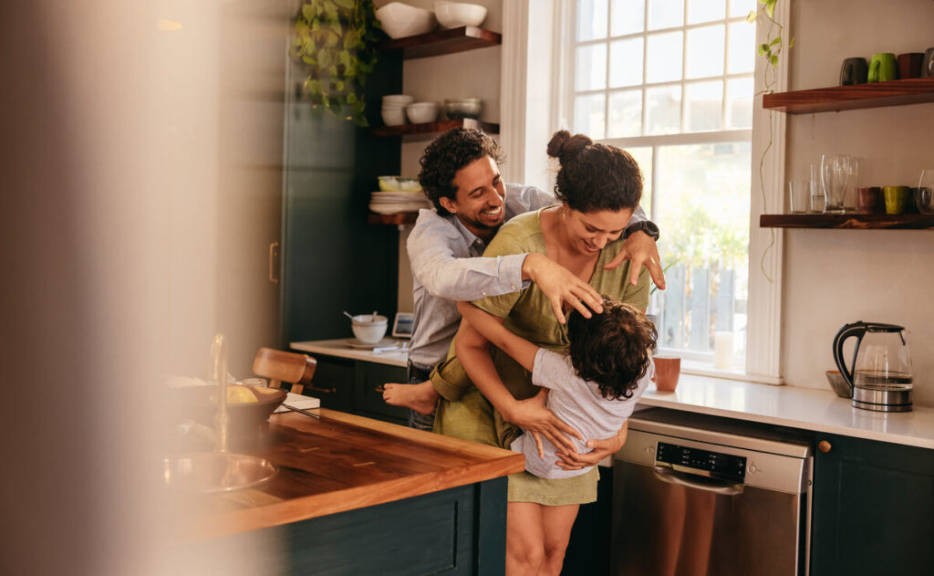 Living in Canyon Gate, Las Vegas: A True Neighbor’s Guide to Community, Comfort, and Connection